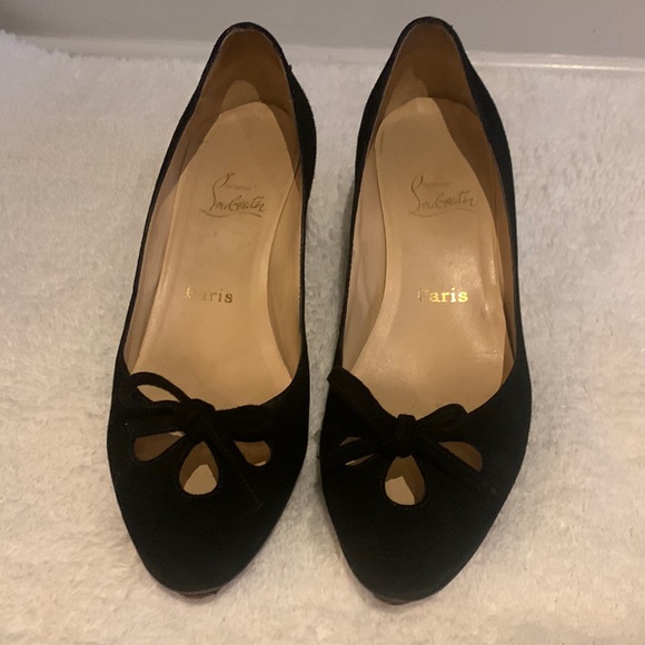 Christian Louboutin Shoes - Picture 2 of 15